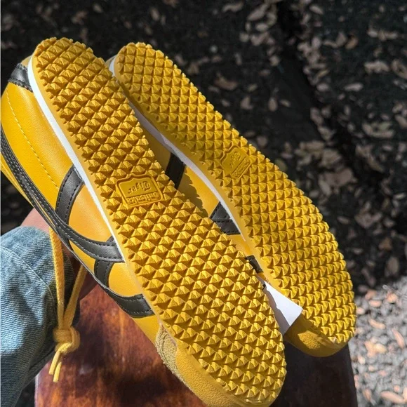 Knockoffs ⭐️Onitsuka Tiger by Asics Yellow Kill Bill Shoes ⭐️Knockoffs - Picture 4 of 6